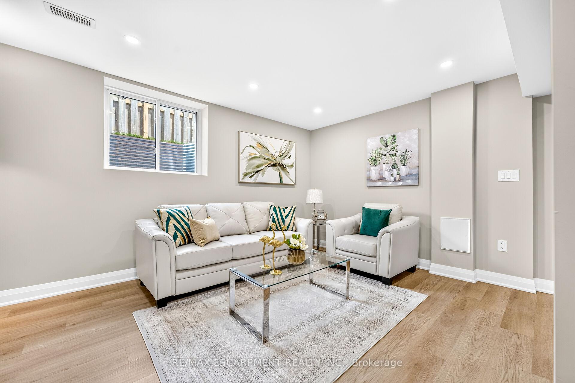 Photo 26 of 150 Howard Avenue, Hamilton, Balfour — HOMEH