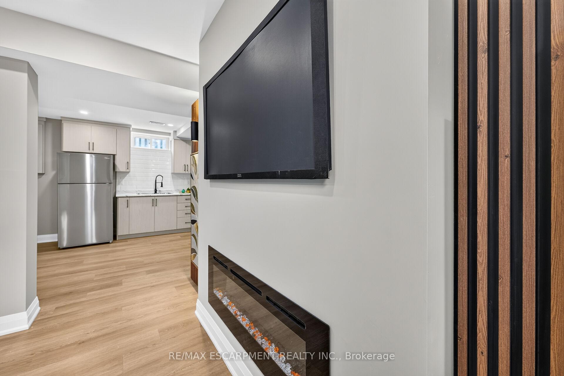 Photo 28 of 150 Howard Avenue, Hamilton, Balfour — HOMEH