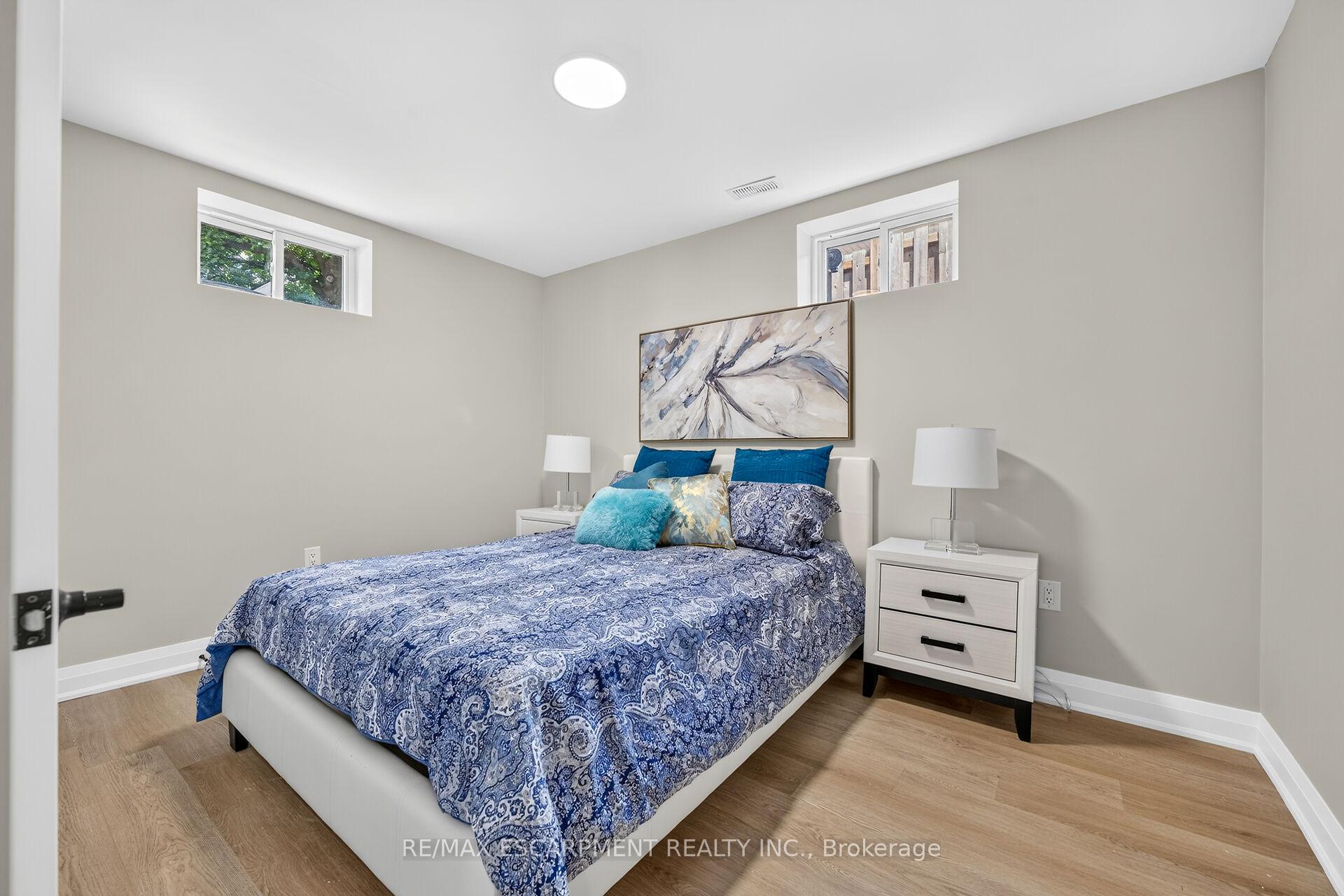 Photo 37 of 150 Howard Avenue, Hamilton, Balfour — HOMEH
