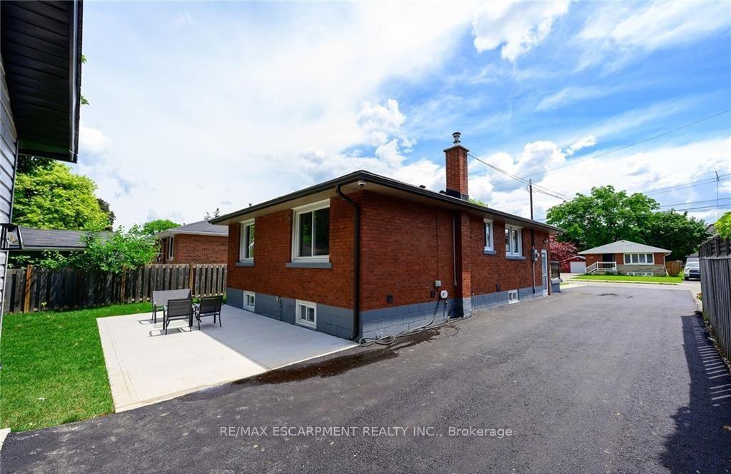 Photo 47 of 150 Howard Avenue, Hamilton, Balfour — HOMEH