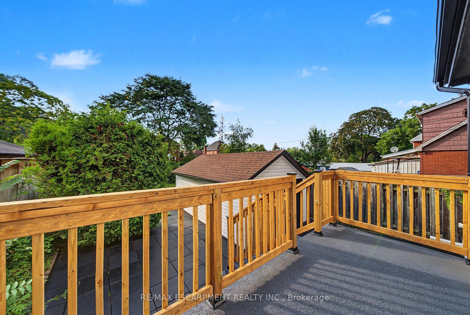 Photo 33 of 234 Balmoral Avenue S, Hamilton, Delta — HOMEH