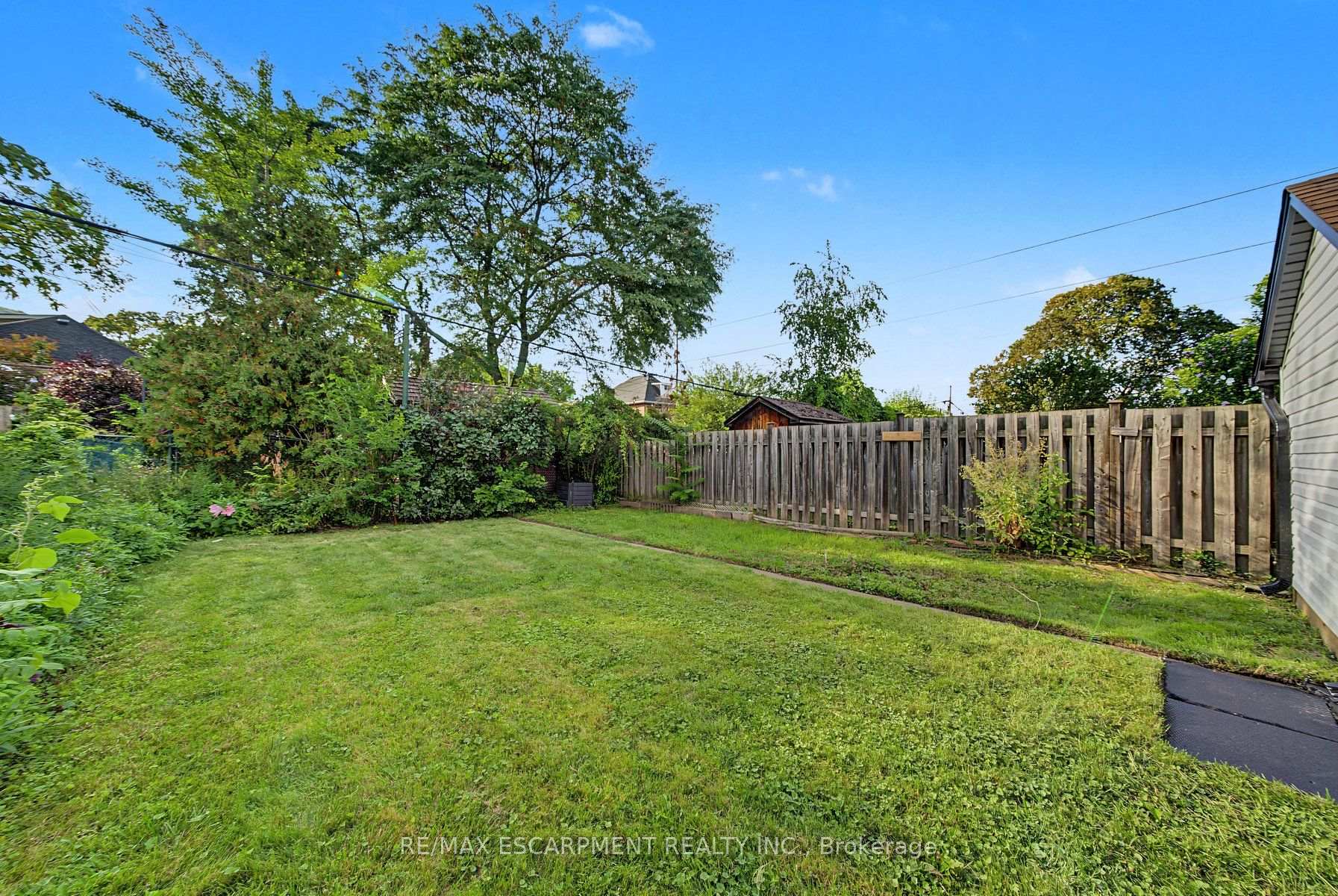 Photo 35 of 234 Balmoral Avenue S, Hamilton, Delta — HOMEH