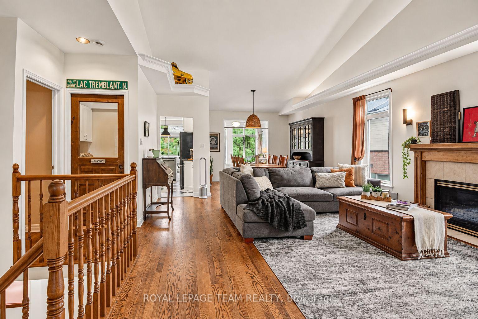 Photo 5 of 70 Sable Run Drive, Ottawa, Stittsville (Central) — HOMEH