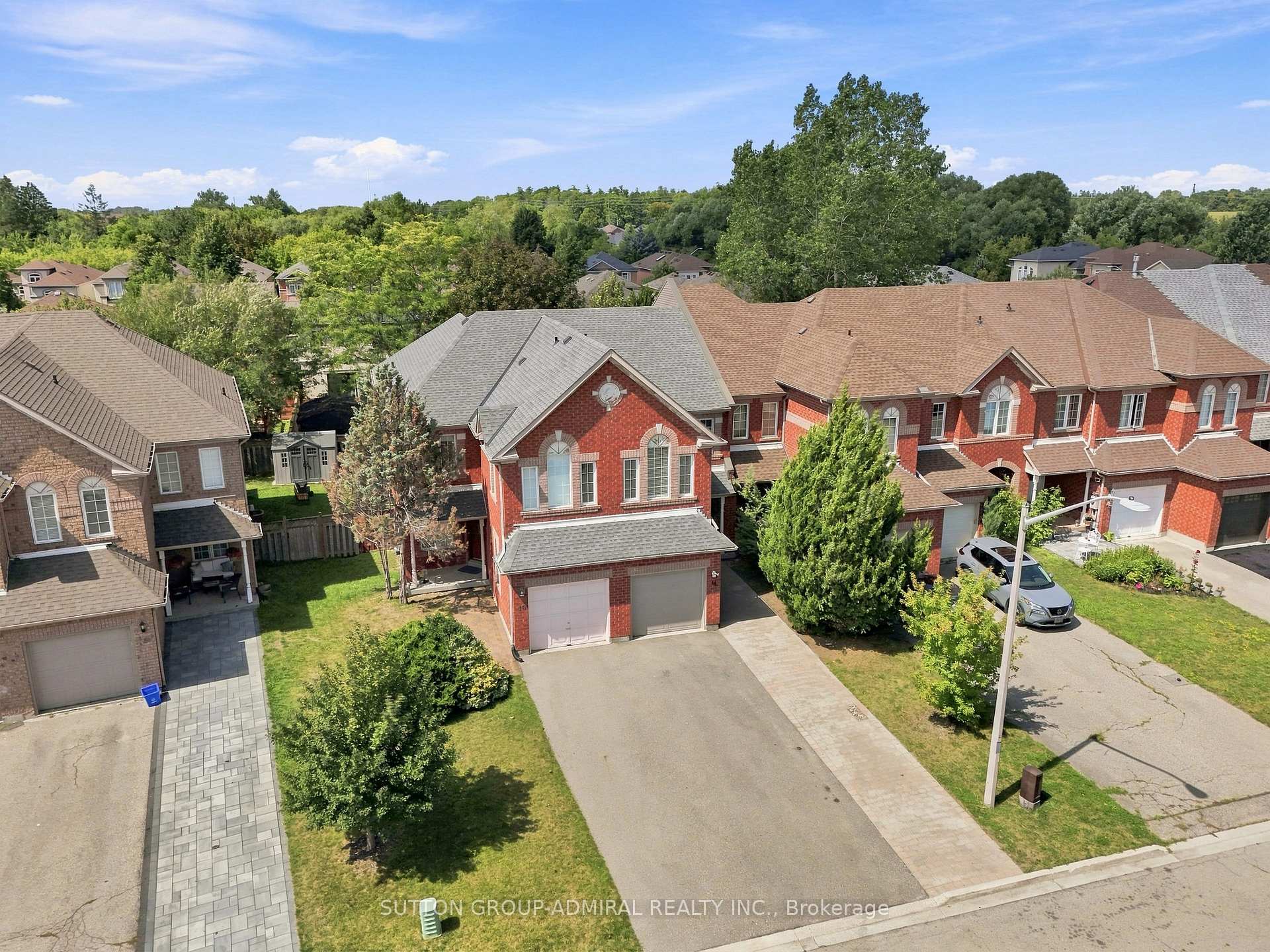 Photo 2 of 14 Craddock Street, Vaughan, Maple — HOMEH