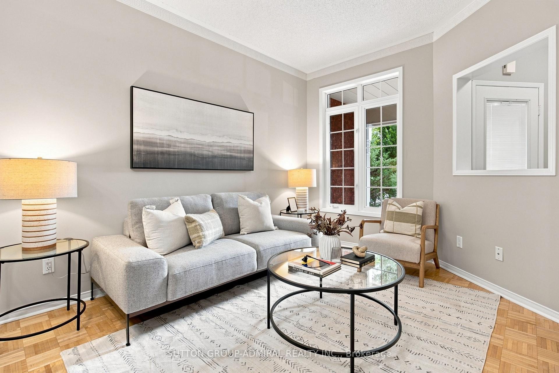 Photo 11 of 14 Craddock Street, Vaughan, Maple — HOMEH