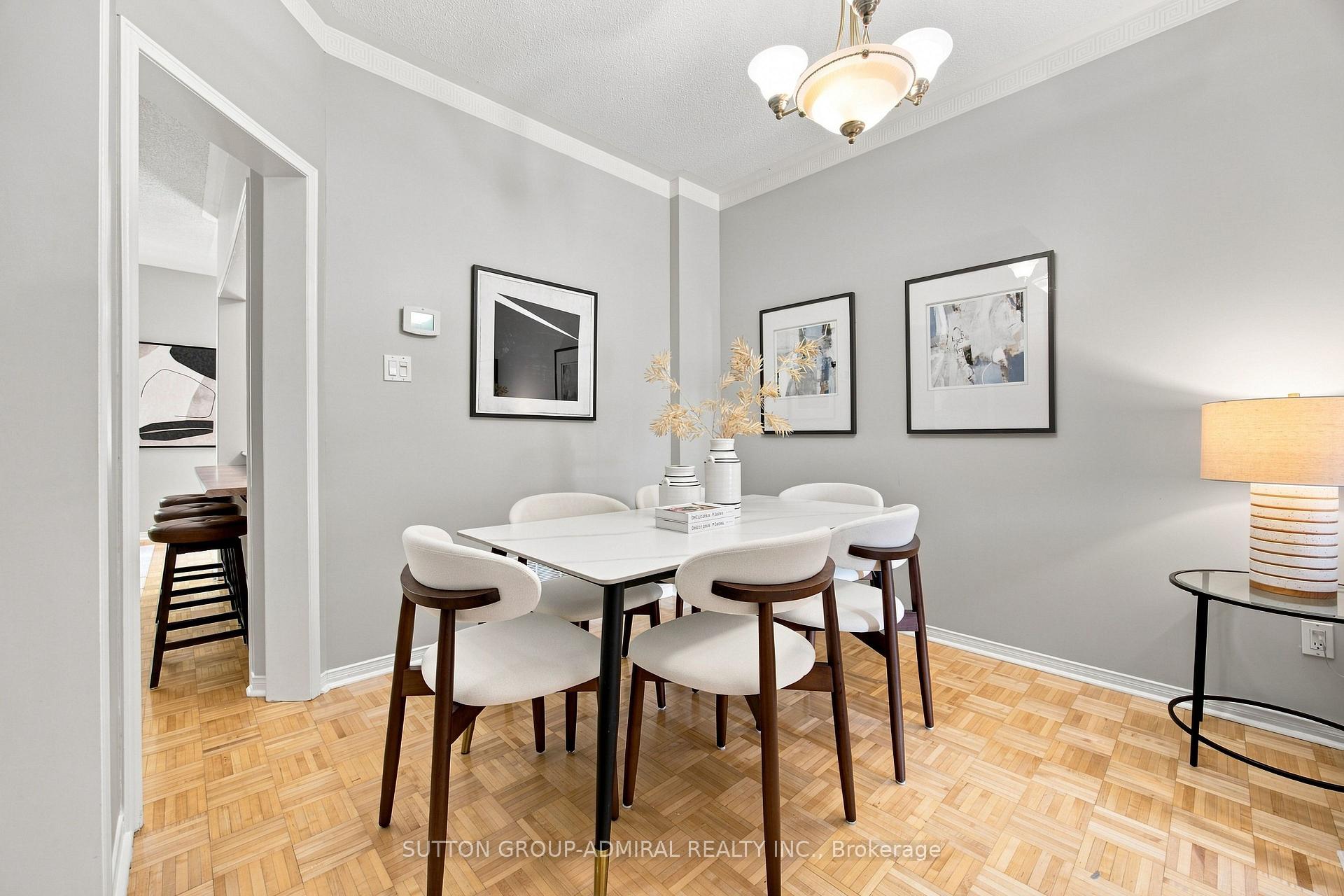 Photo 12 of 14 Craddock Street, Vaughan, Maple — HOMEH