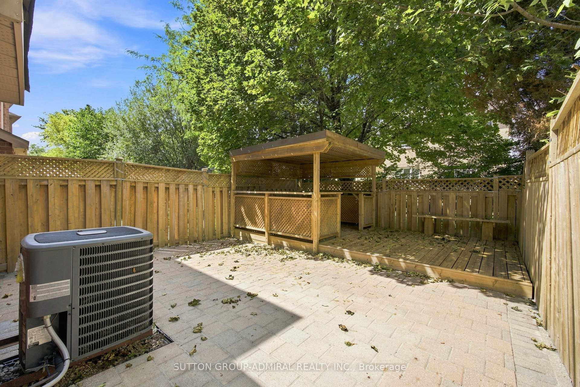 Photo 38 of 14 Craddock Street, Vaughan, Maple — HOMEH