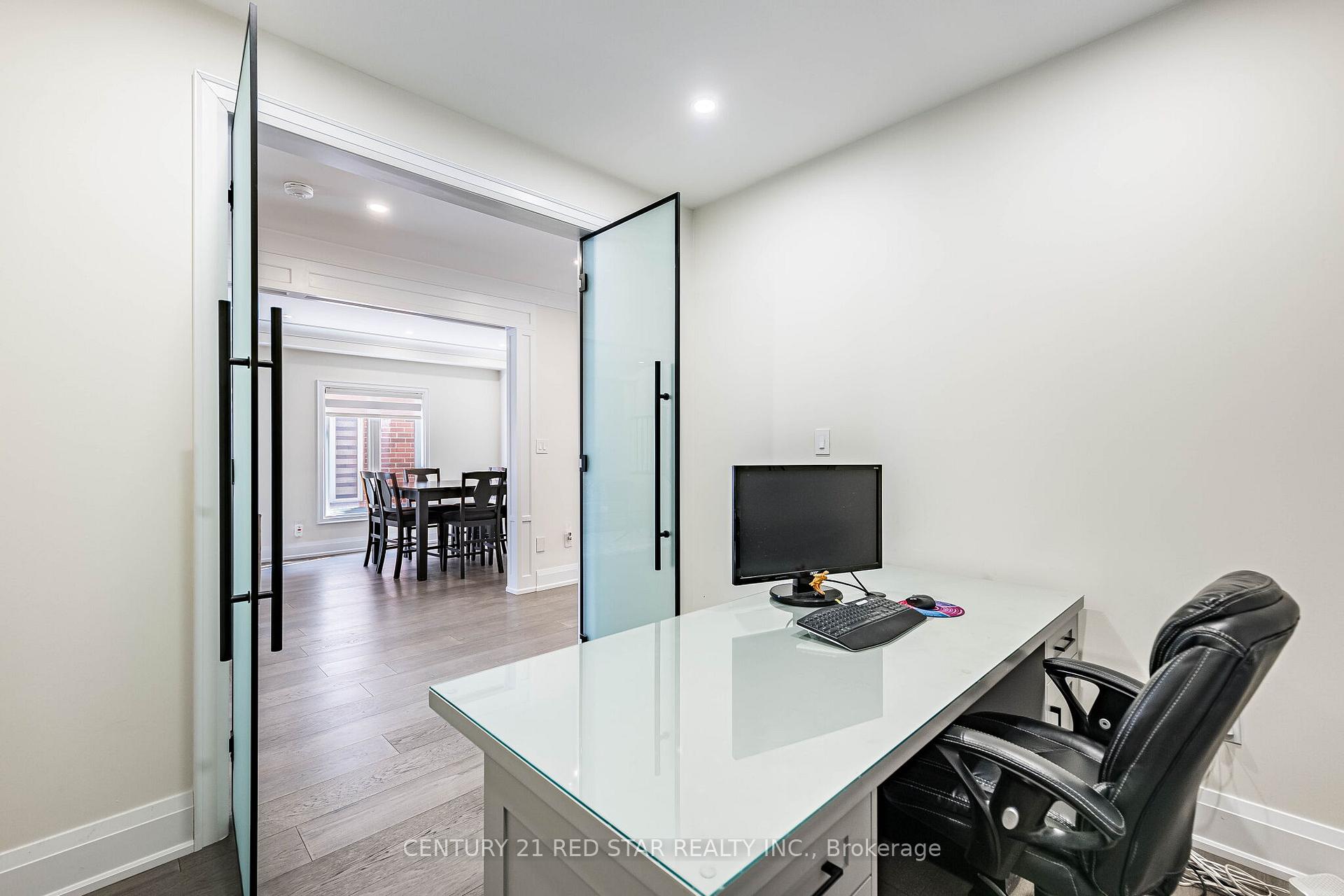 Photo 18 of 396 Derrydale Drive, Mississauga, Meadowvale Village — HOMEH