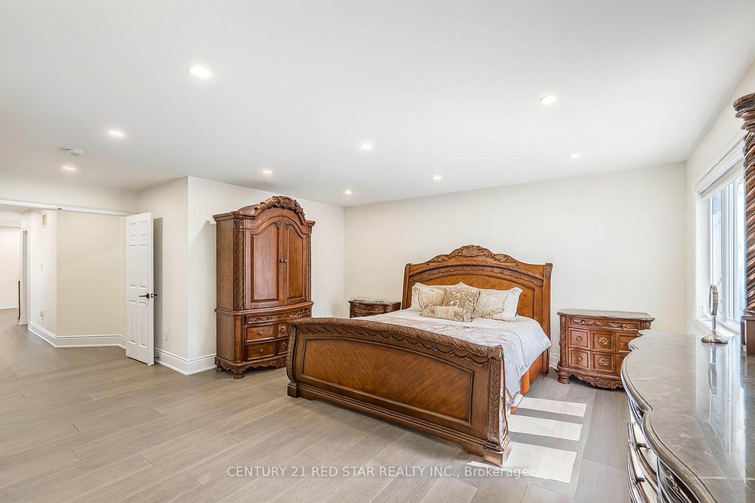 Photo 22 of 396 Derrydale Drive, Mississauga, Meadowvale Village — HOMEH