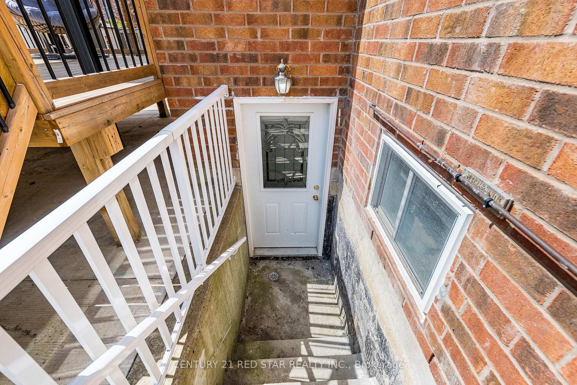 Photo 35 of 396 Derrydale Drive, Mississauga, Meadowvale Village — HOMEH