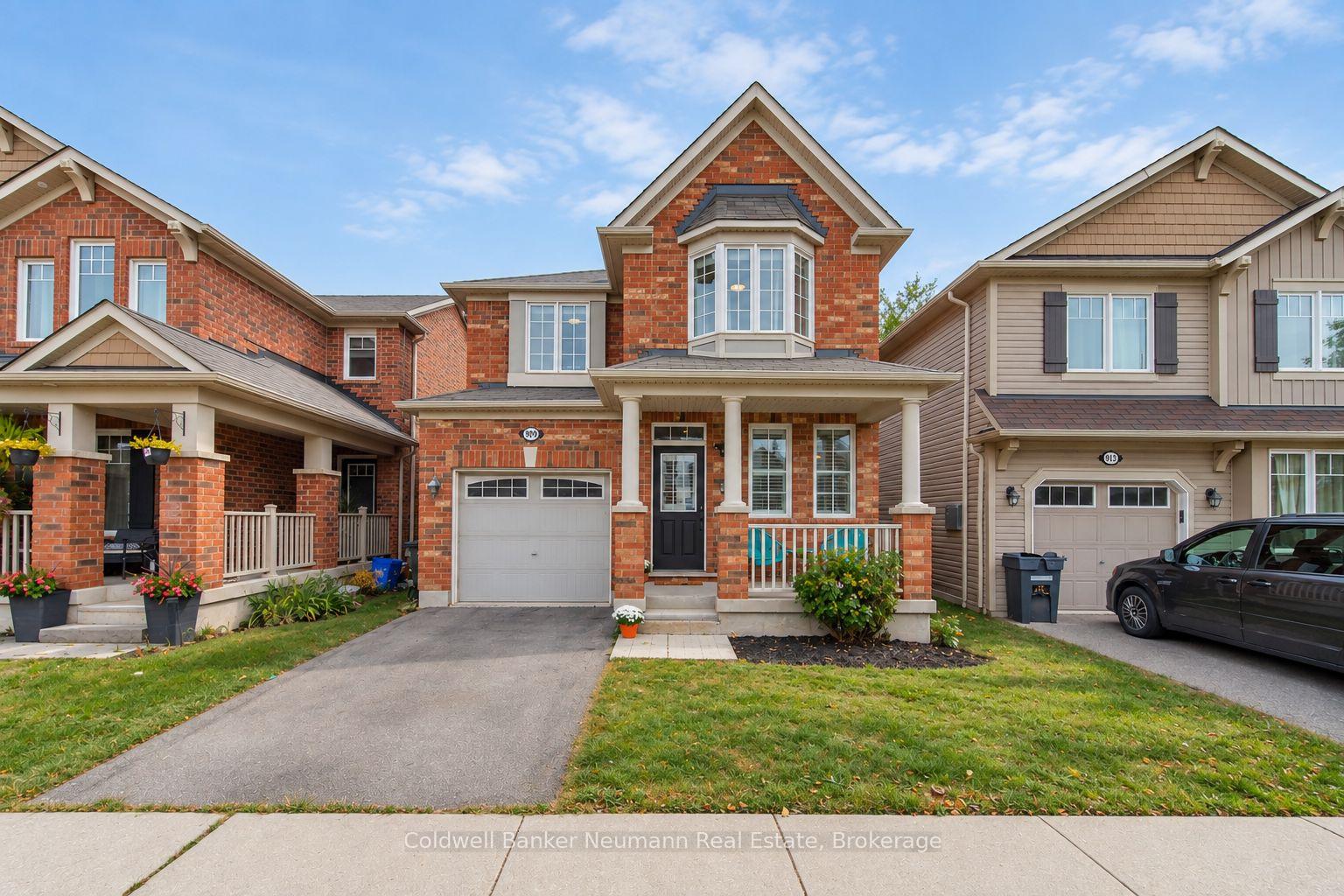 Photo 1 of 909 Farmstead Drive, Milton, Willmott — HOMEH
