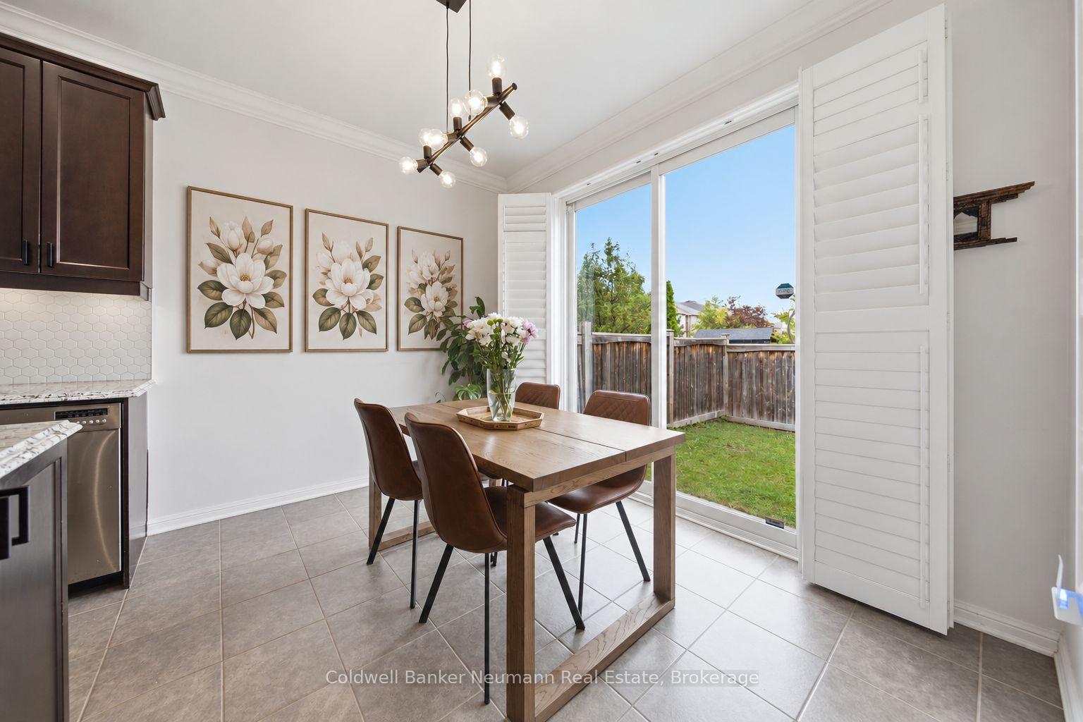 Photo 14 of 909 Farmstead Drive, Milton, Willmott — HOMEH