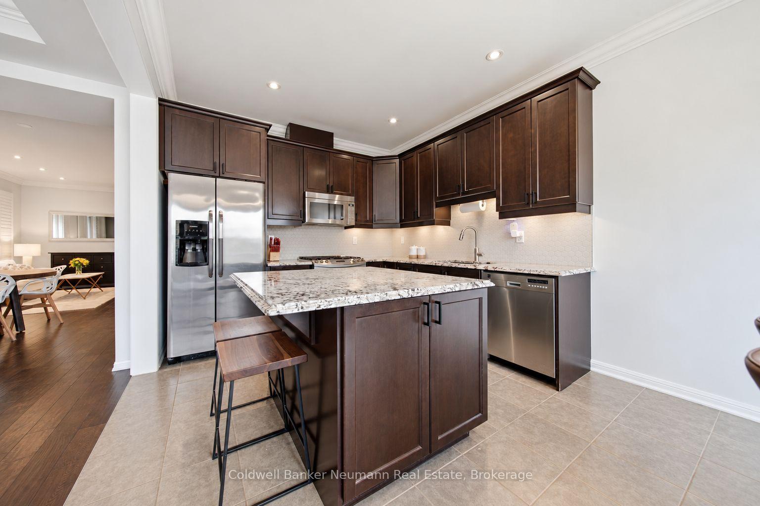 Photo 15 of 909 Farmstead Drive, Milton, Willmott — HOMEH