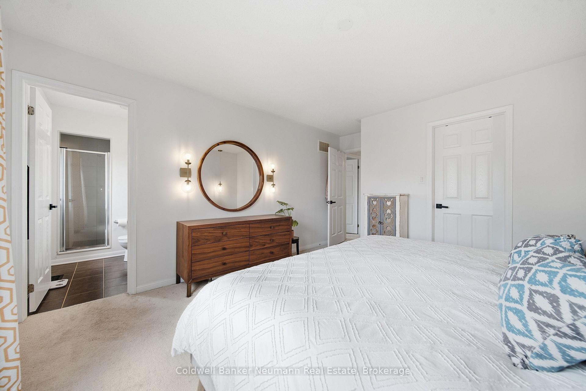 Photo 21 of 909 Farmstead Drive, Milton, Willmott — HOMEH