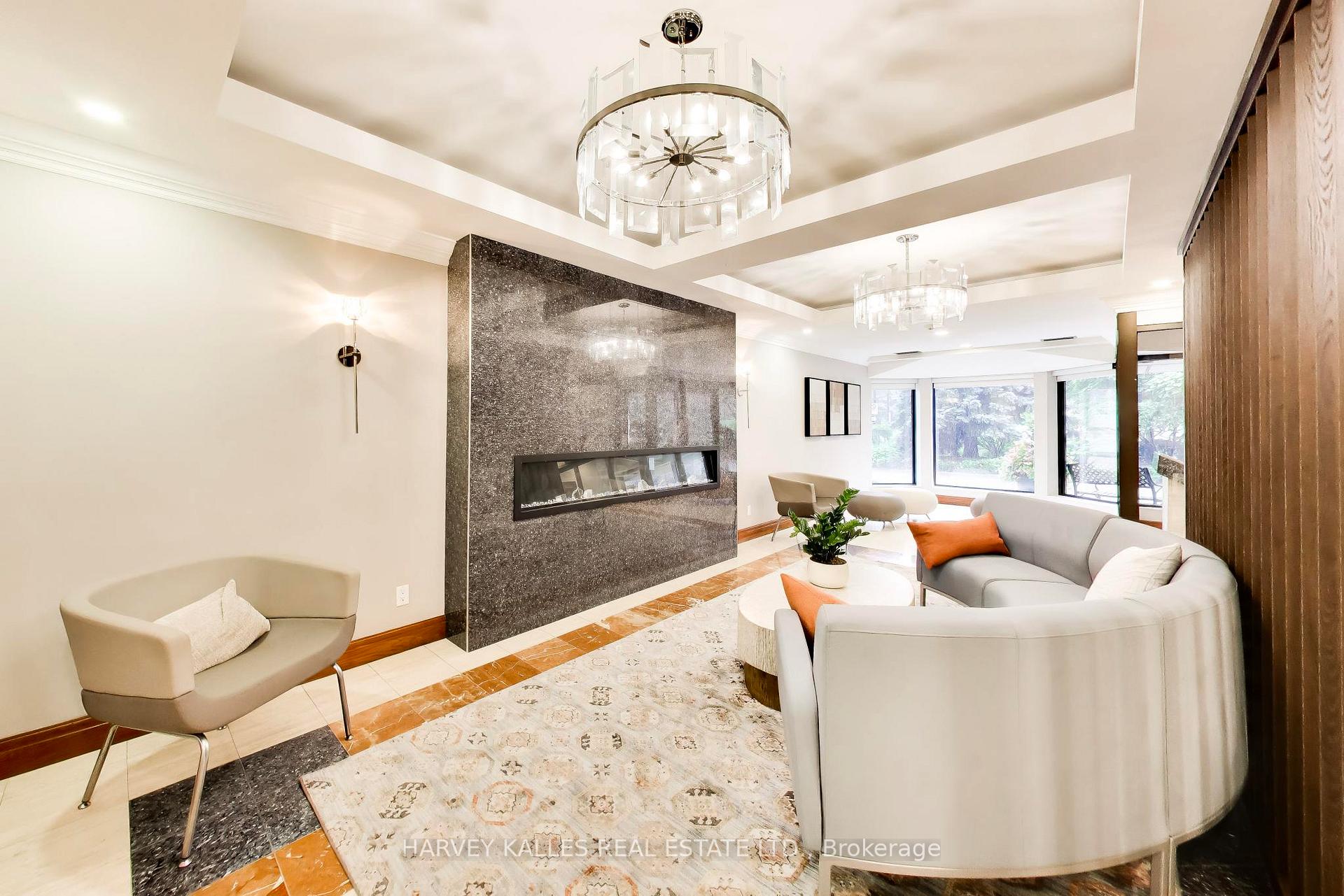 Photo 4 of Unit 314, 268 Ridley Boulevard, Toronto, Bedford Park-Nortown — HOMEH