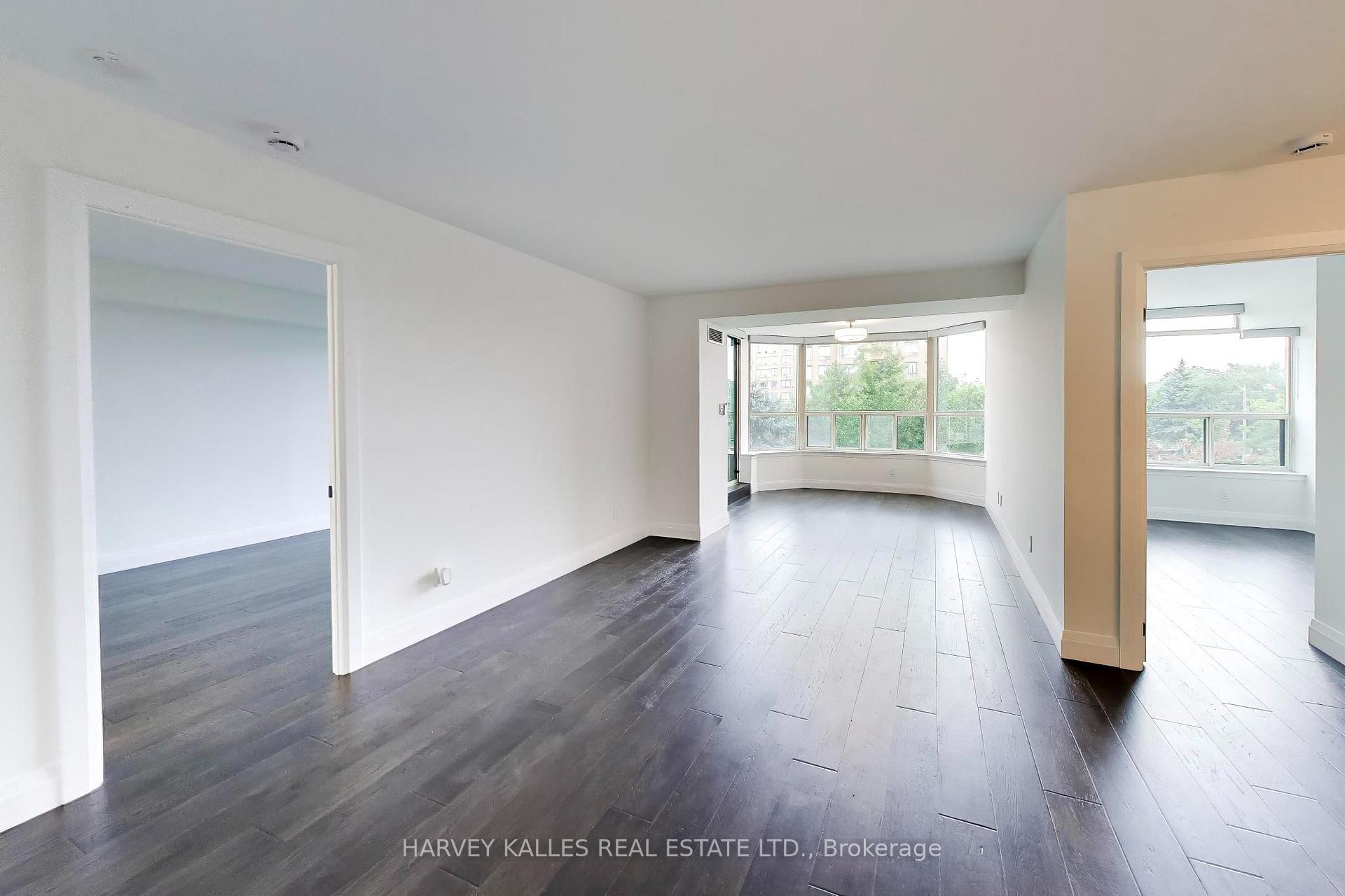 Photo 8 of Unit 314, 268 Ridley Boulevard, Toronto, Bedford Park-Nortown — HOMEH