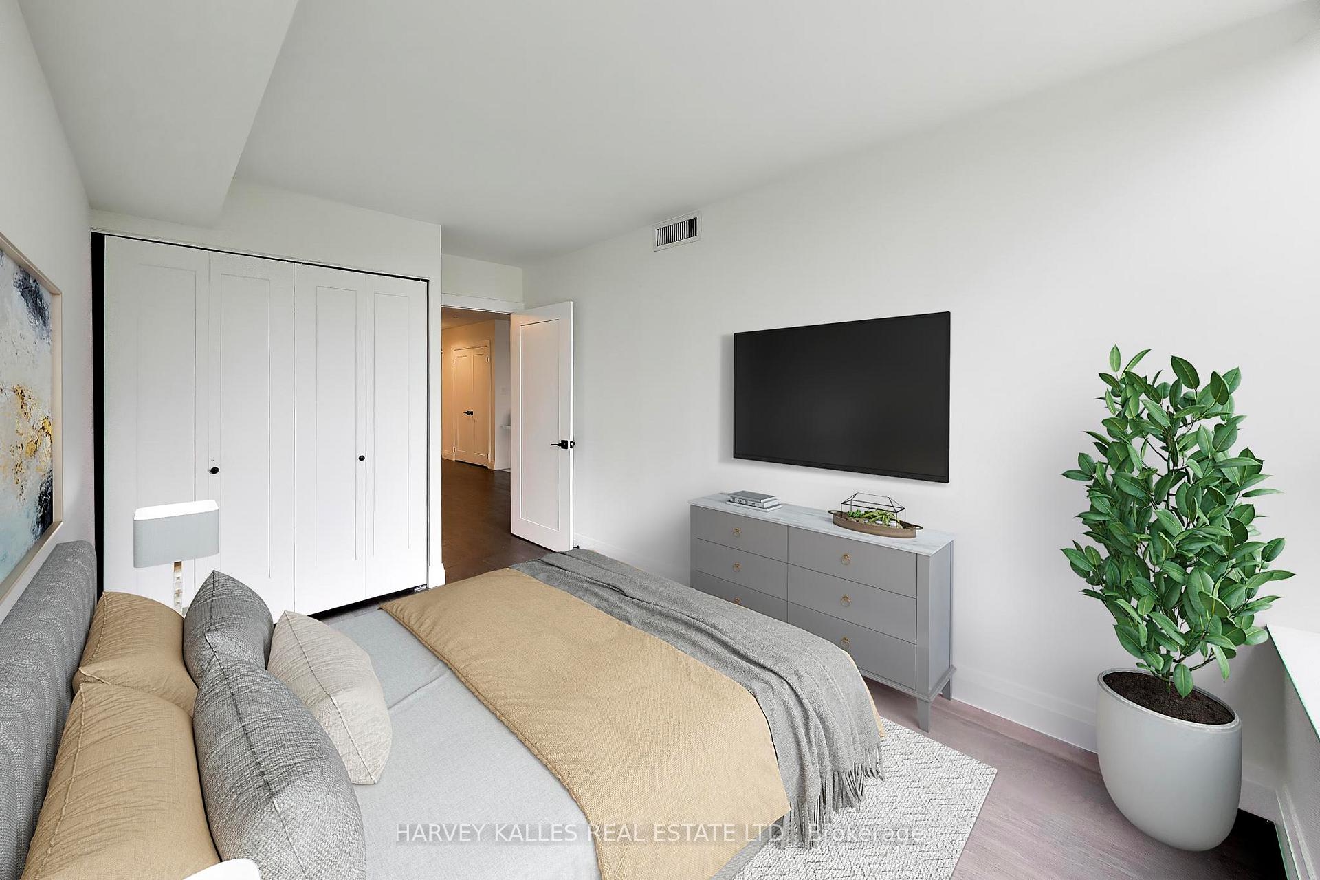 Photo 30 of Unit 314, 268 Ridley Boulevard, Toronto, Bedford Park-Nortown — HOMEH