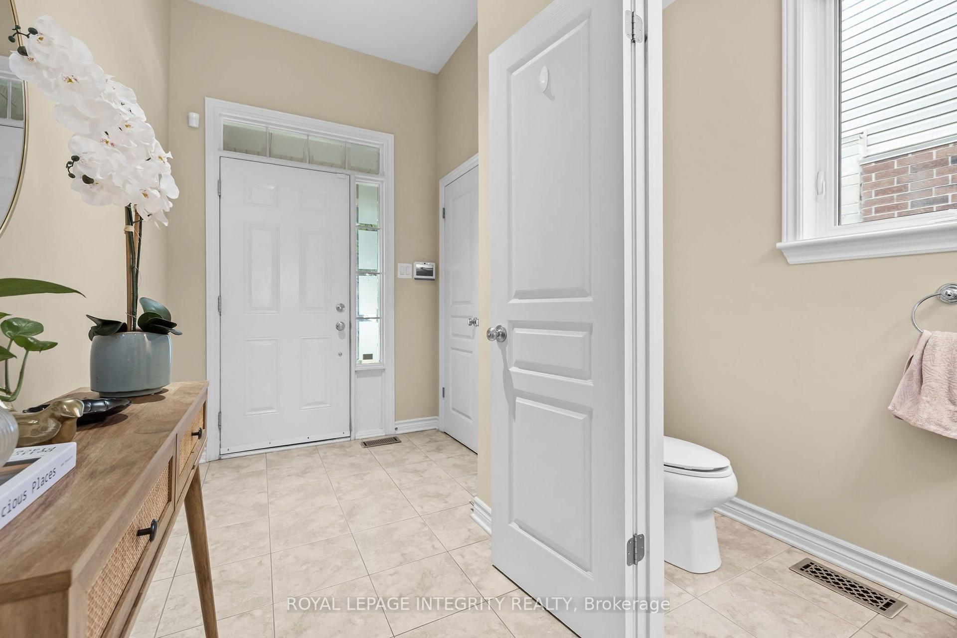 Photo 4 of 280 Keyrock Drive, Ottawa, Kanata - Kanata Lakes/Heritage Hills — HOMEH