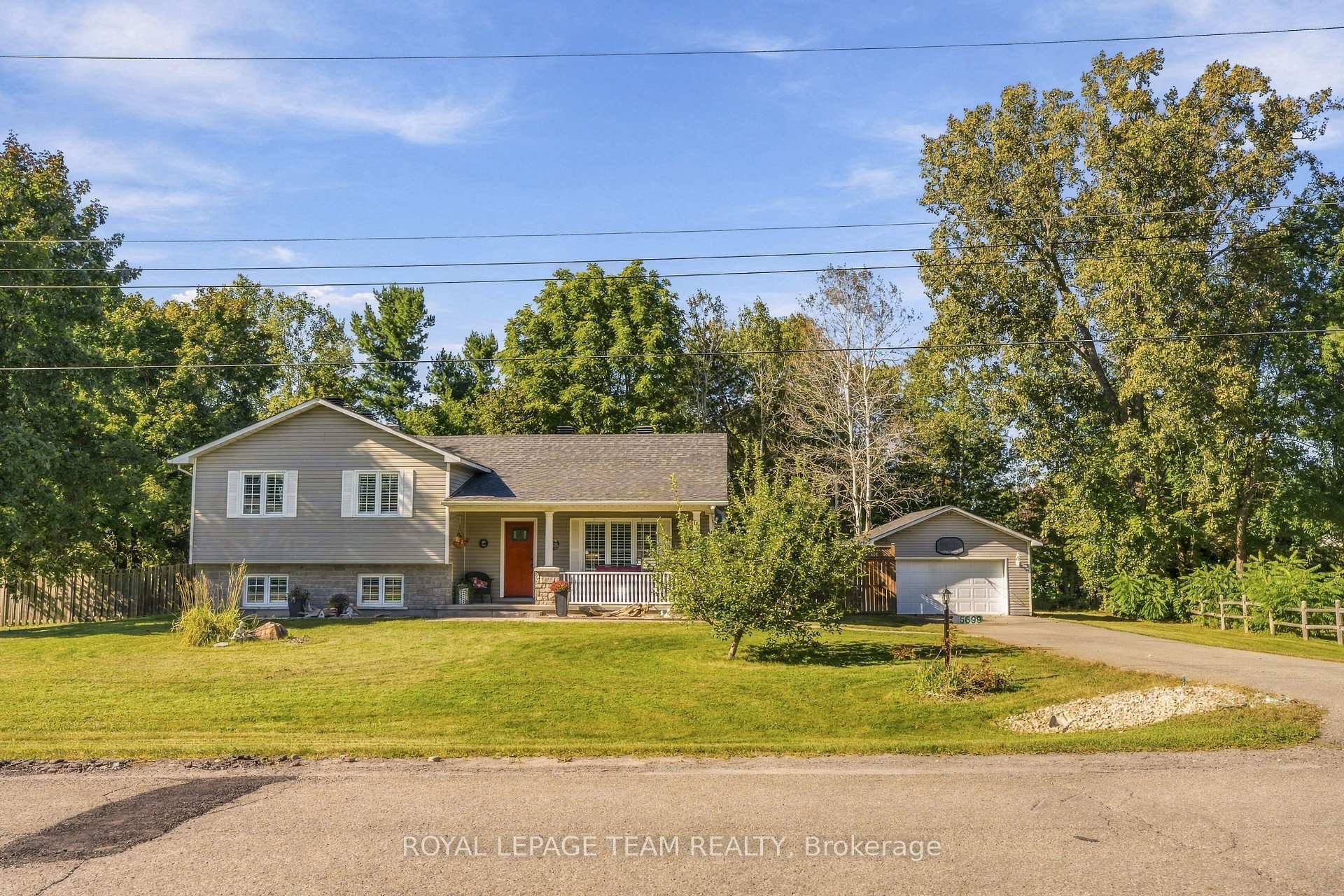 Photo of 5699 Owen Street