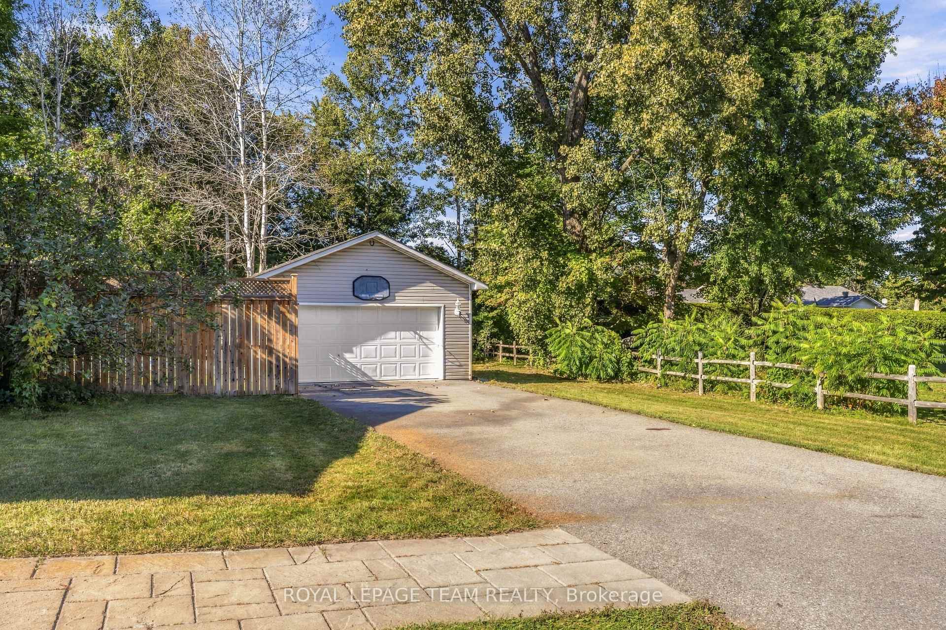 Photo 5 of 5699 Owen Street, Ottawa, Osgoode — HOMEH