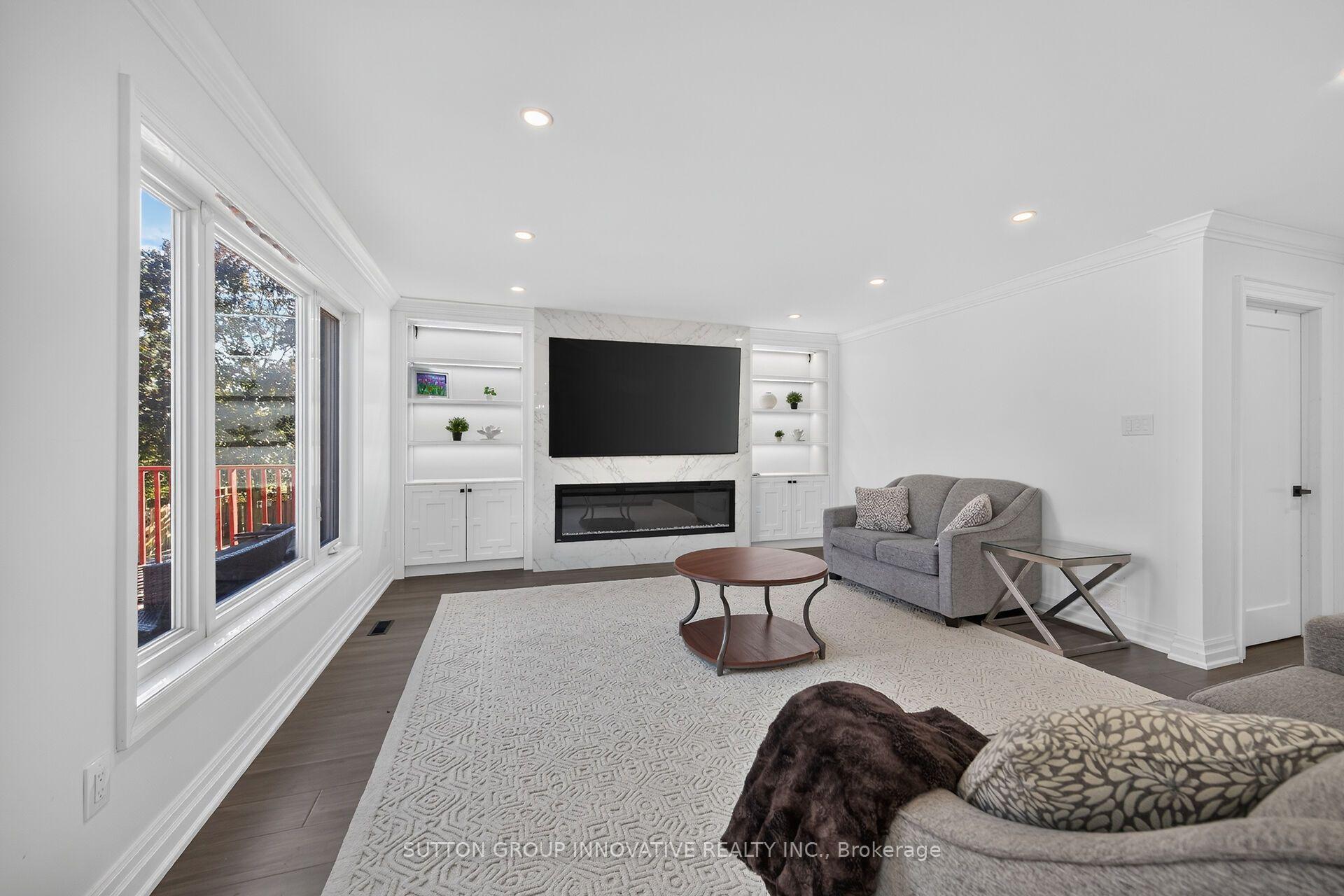 Photo 7 of 196 Bluebell Crescent, Hamilton, Iroquoia Heights — HOMEH