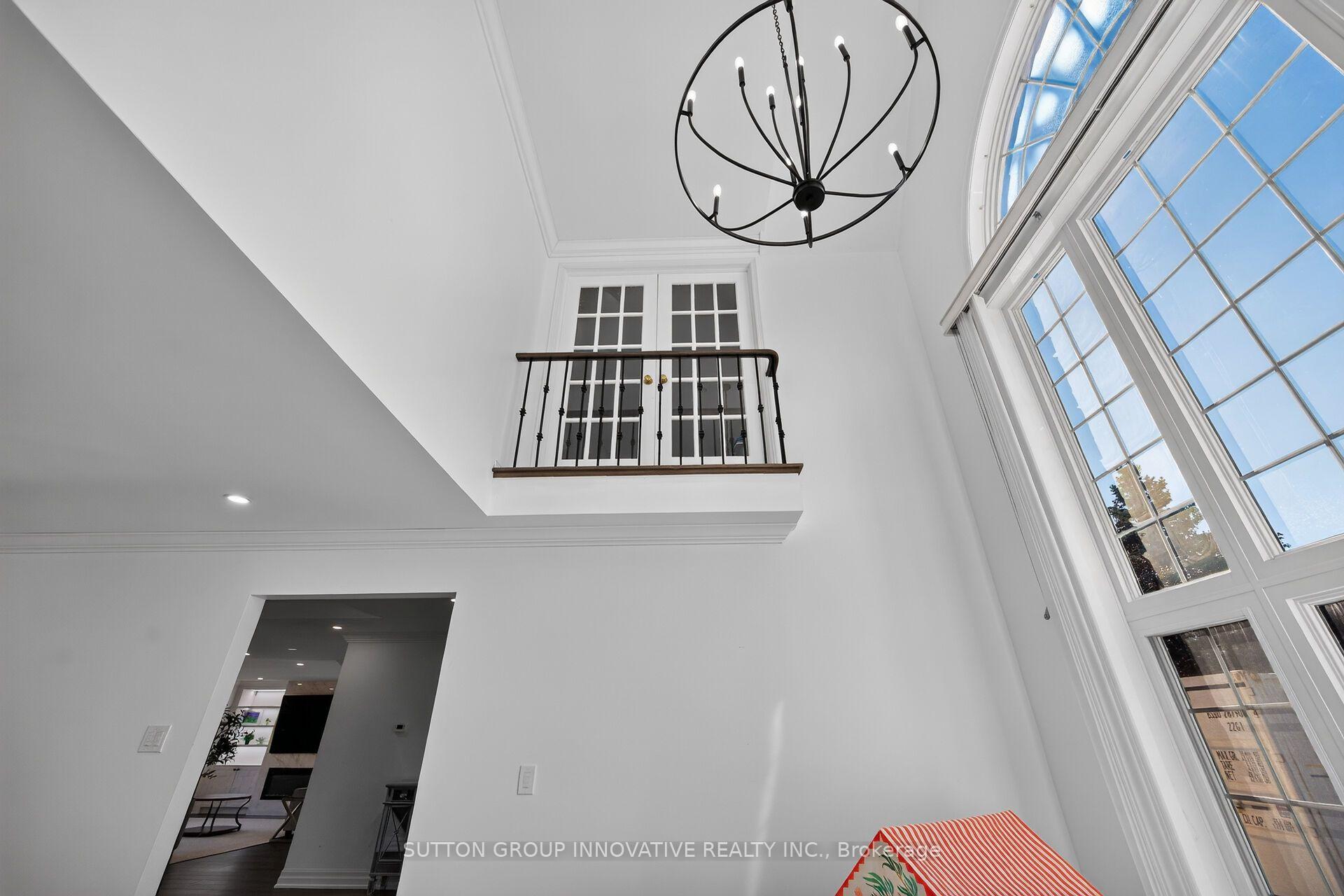 Photo 24 of 196 Bluebell Crescent, Hamilton, Iroquoia Heights — HOMEH