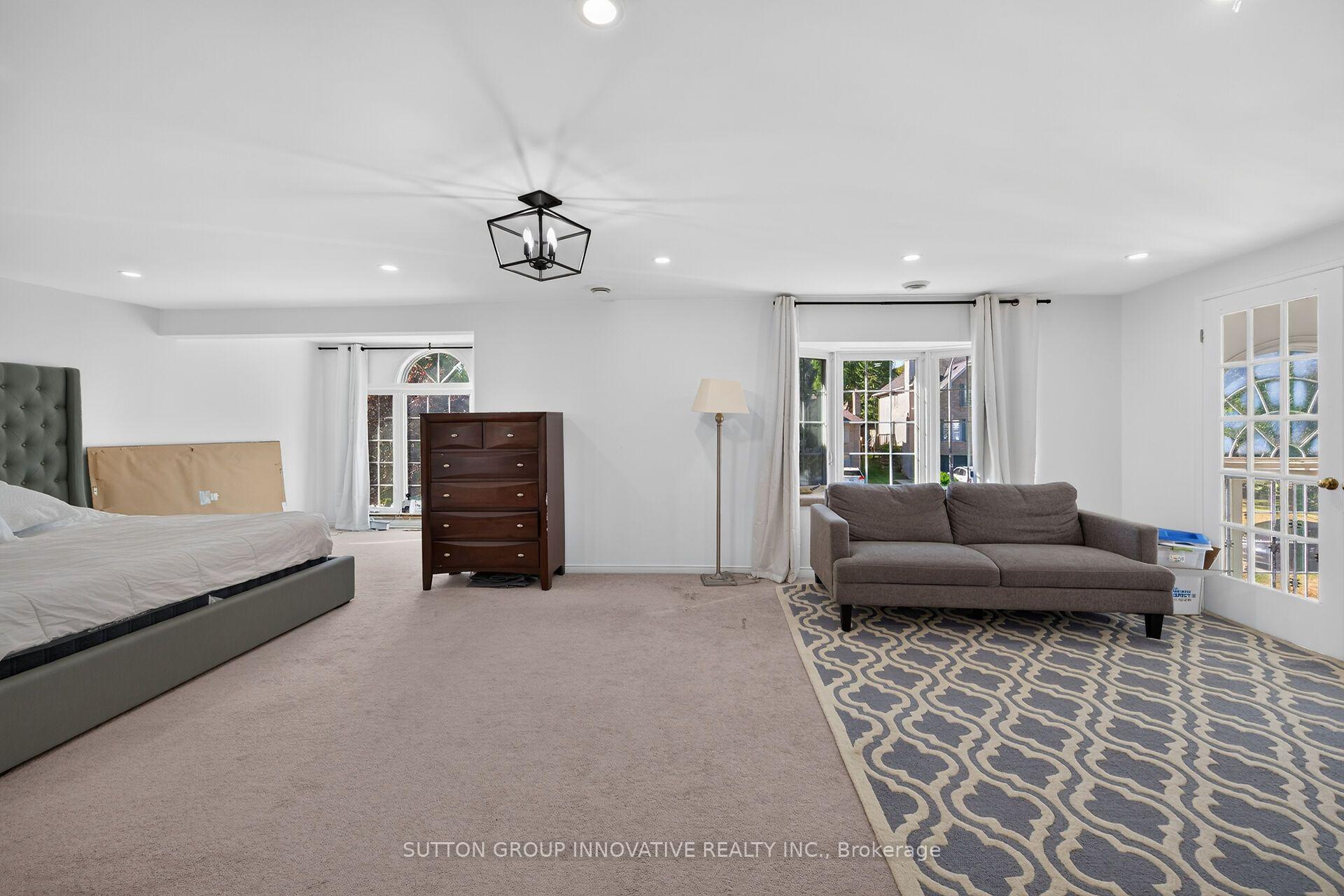 Photo 26 of 196 Bluebell Crescent, Hamilton, Iroquoia Heights — HOMEH