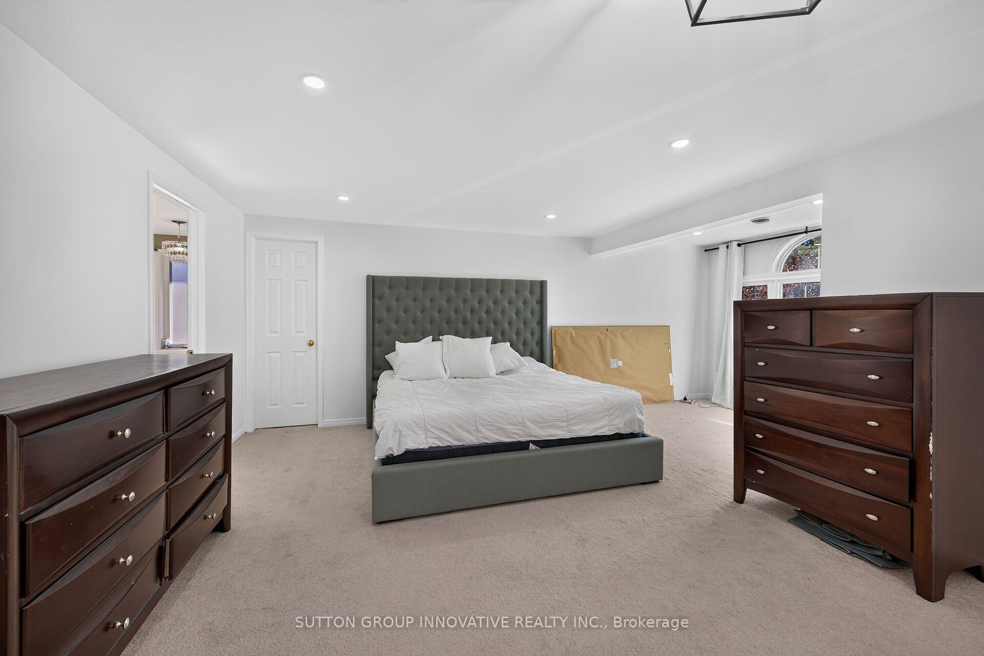Photo 27 of 196 Bluebell Crescent, Hamilton, Iroquoia Heights — HOMEH