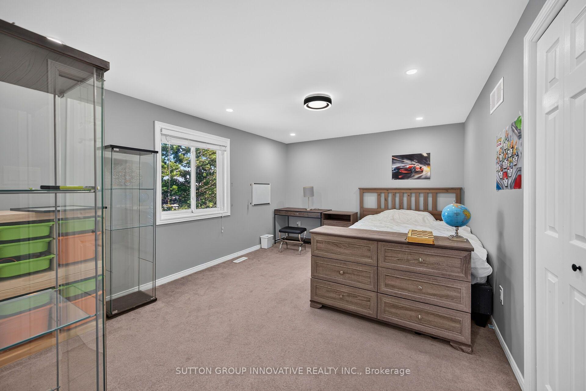 Photo 32 of 196 Bluebell Crescent, Hamilton, Iroquoia Heights — HOMEH