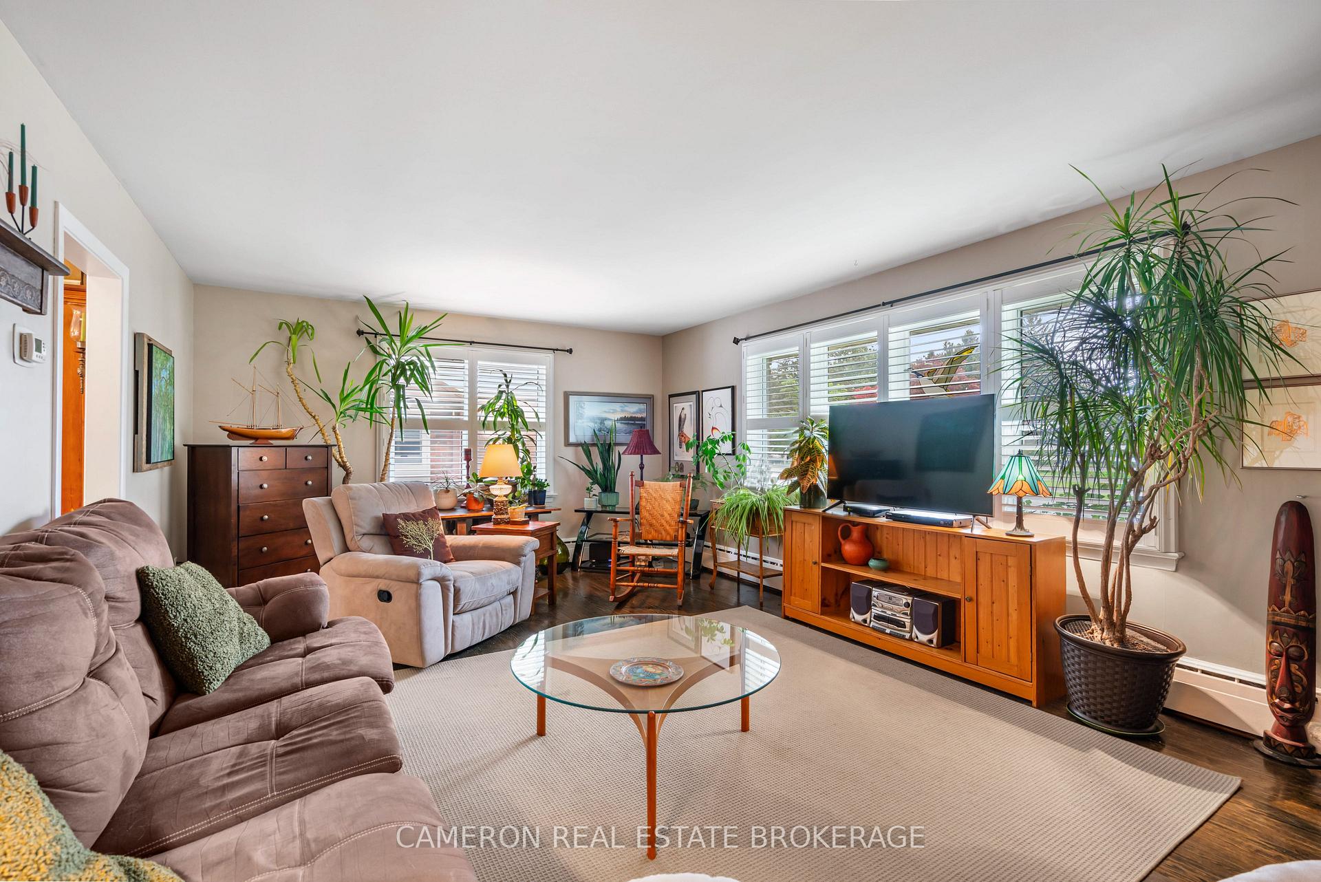 Photo 6 of 16 Kent Crescent, South Stormont, Long Sault — HOMEH
