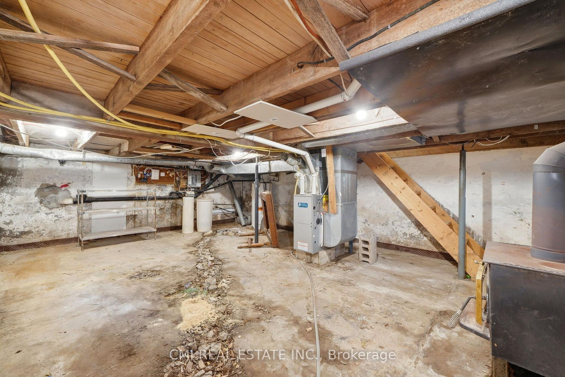 Photo 27 of 12 Argyle Street, Kincardine — HOMEH