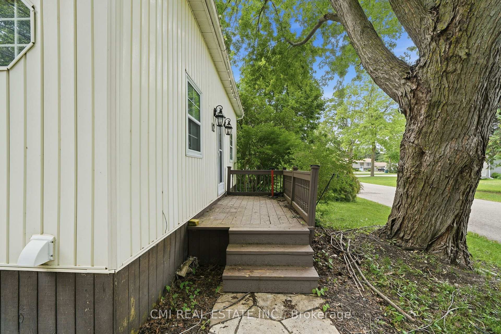 Photo 32 of 12 Argyle Street, Kincardine — HOMEH