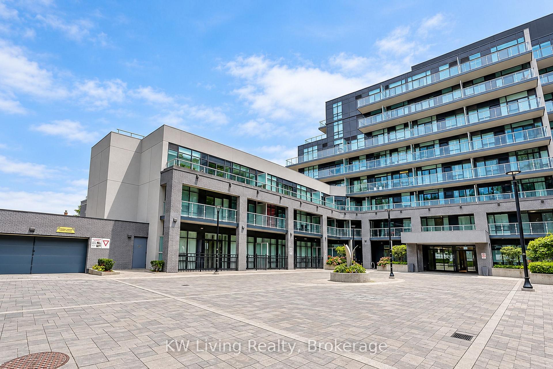 Photo 3 of Unit 220, 621 Sheppard Avenue E, North York, Bayview Village — HOMEH