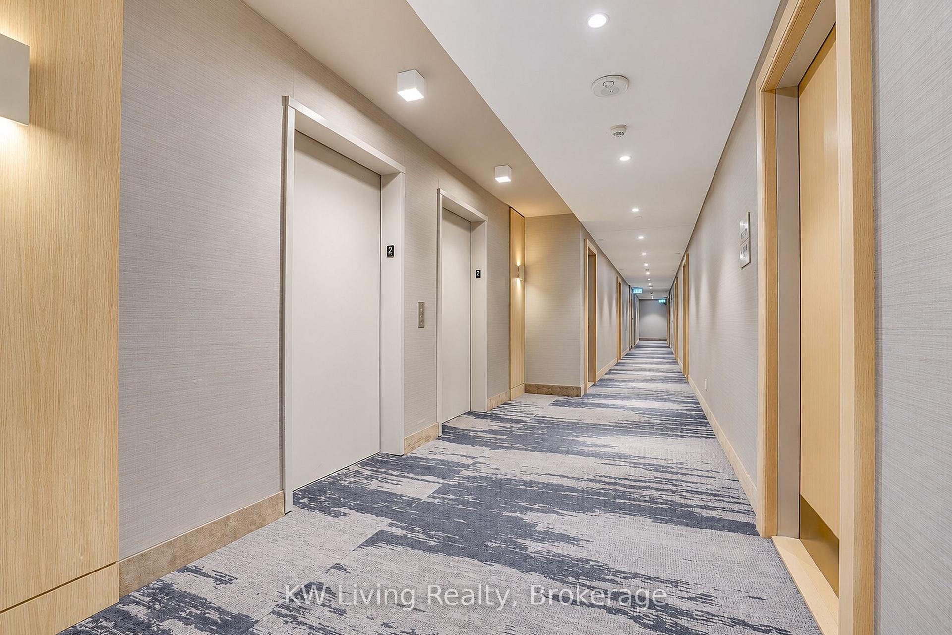 Photo 6 of Unit 220, 621 Sheppard Avenue E, North York, Bayview Village — HOMEH