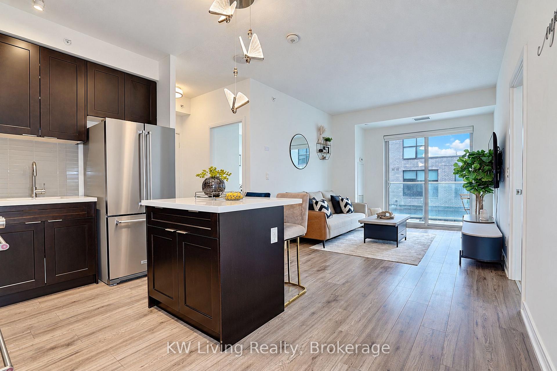 Photo 8 of Unit 220, 621 Sheppard Avenue E, North York, Bayview Village — HOMEH