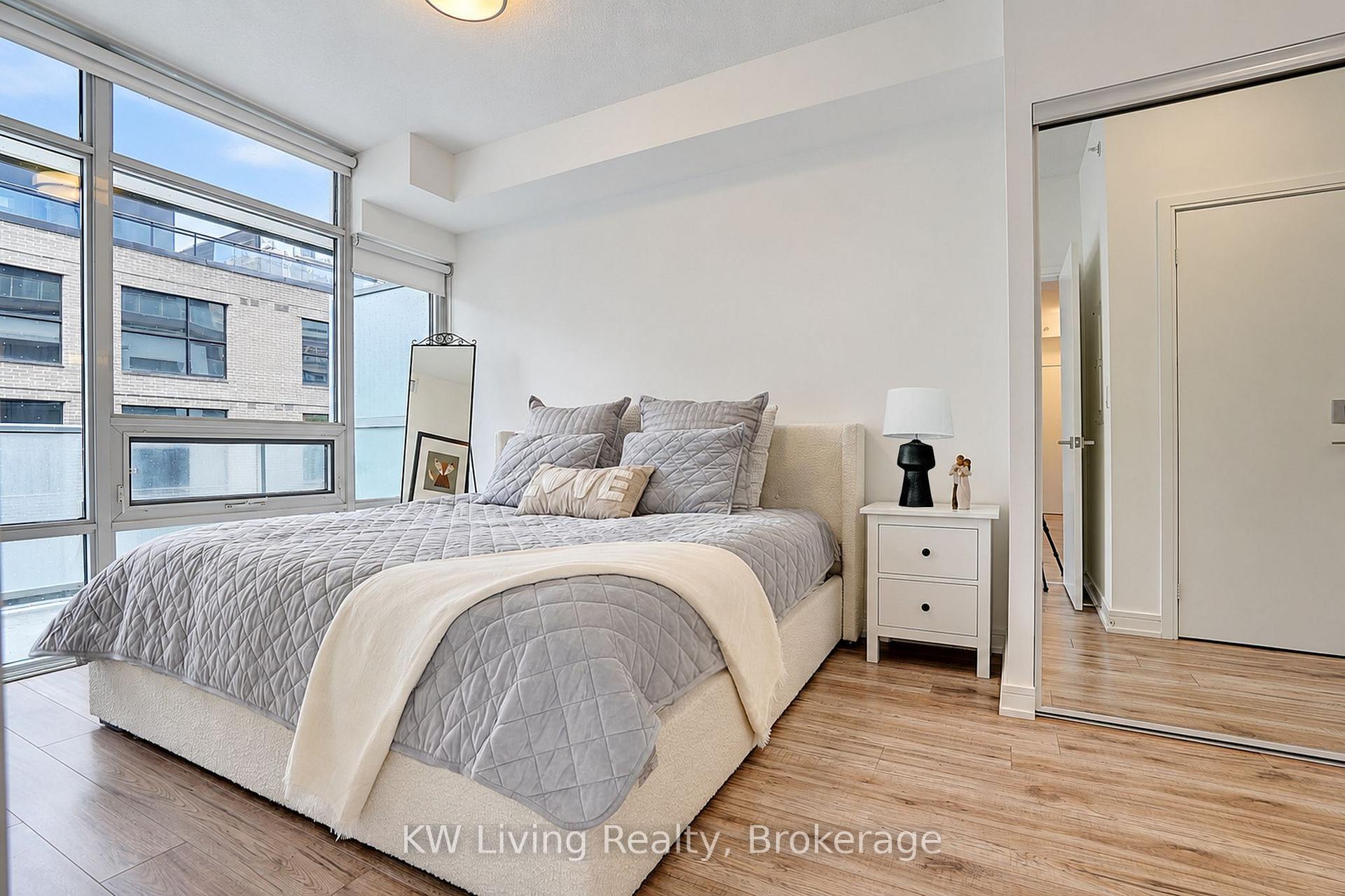 Photo 13 of Unit 220, 621 Sheppard Avenue E, North York, Bayview Village — HOMEH