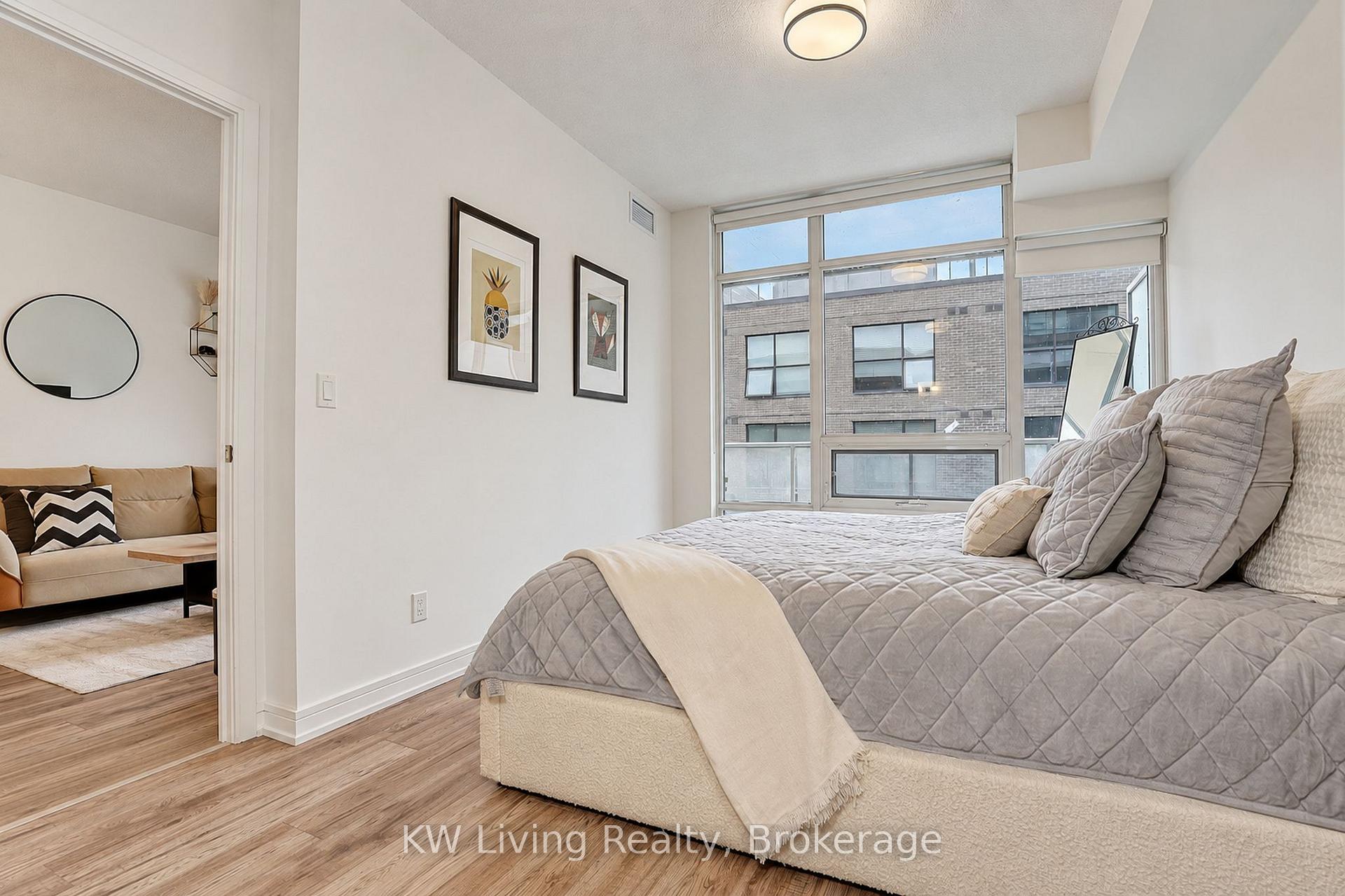 Photo 14 of Unit 220, 621 Sheppard Avenue E, North York, Bayview Village — HOMEH