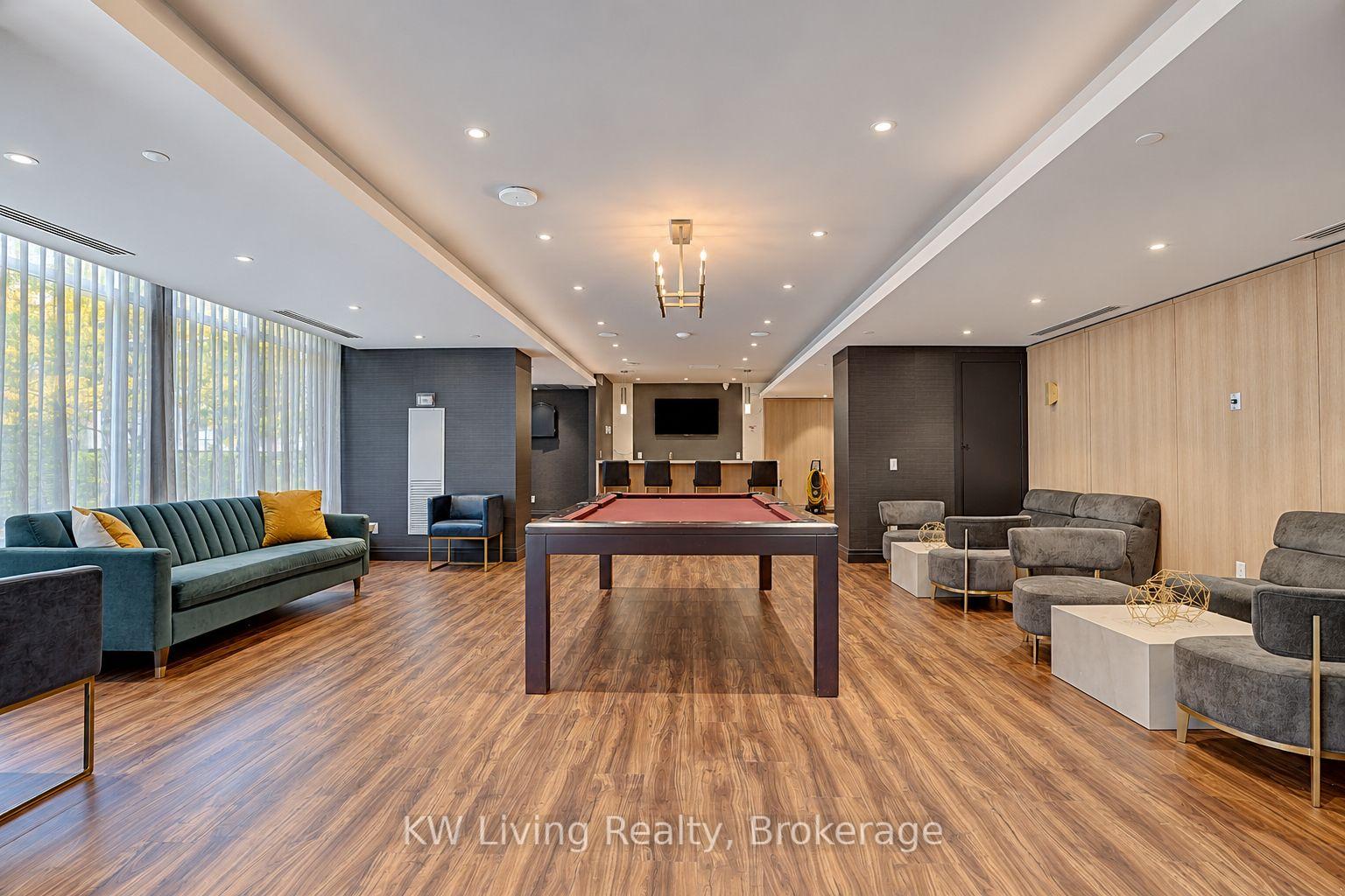 Photo 25 of Unit 220, 621 Sheppard Avenue E, North York, Bayview Village — HOMEH