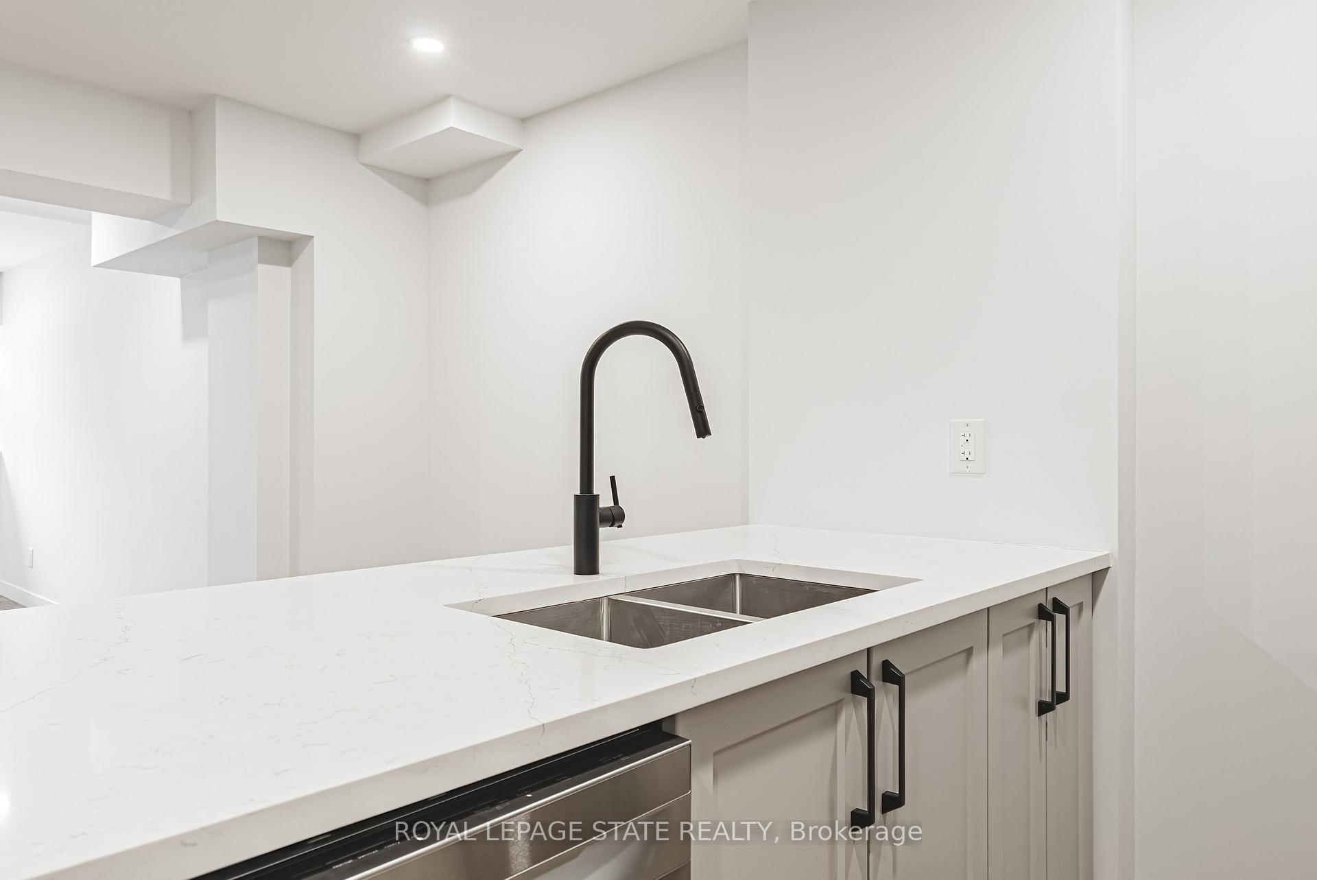 Photo 7 of Unit 104, 555 Sanatorium Road, Hamilton, Mountview — HOMEH