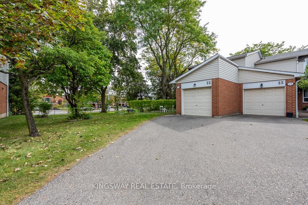 Photo 2 of Unit 22, 525 Meadows Boulevard, Mississauga, Rathwood — HOMEH