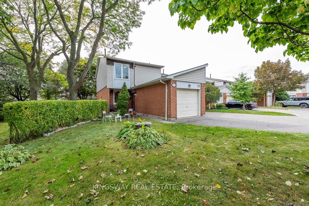 Photo 3 of Unit 22, 525 Meadows Boulevard, Mississauga, Rathwood — HOMEH