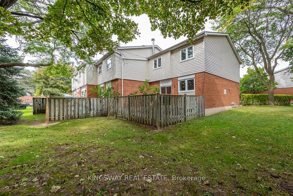 Photo 7 of Unit 22, 525 Meadows Boulevard, Mississauga, Rathwood — HOMEH