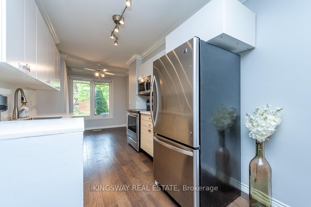 Photo 19 of Unit 22, 525 Meadows Boulevard, Mississauga, Rathwood — HOMEH
