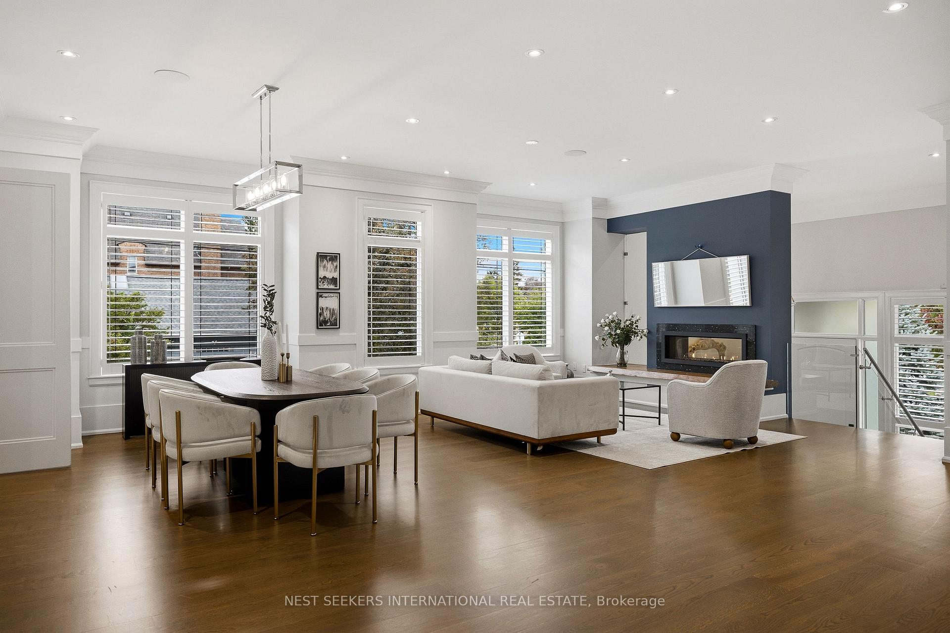 Photo 13 of 111 Codsell Avenue, North York, Bathurst Manor — HOMEH