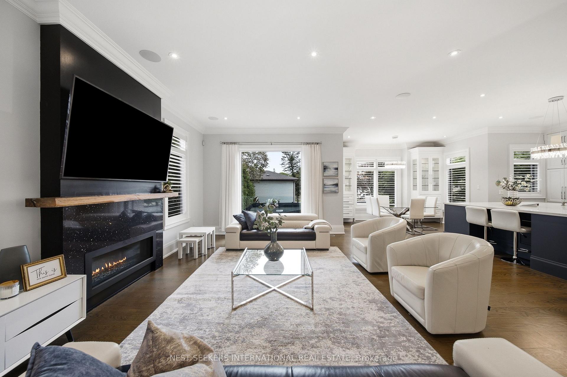 Photo 21 of 111 Codsell Avenue, North York, Bathurst Manor — HOMEH