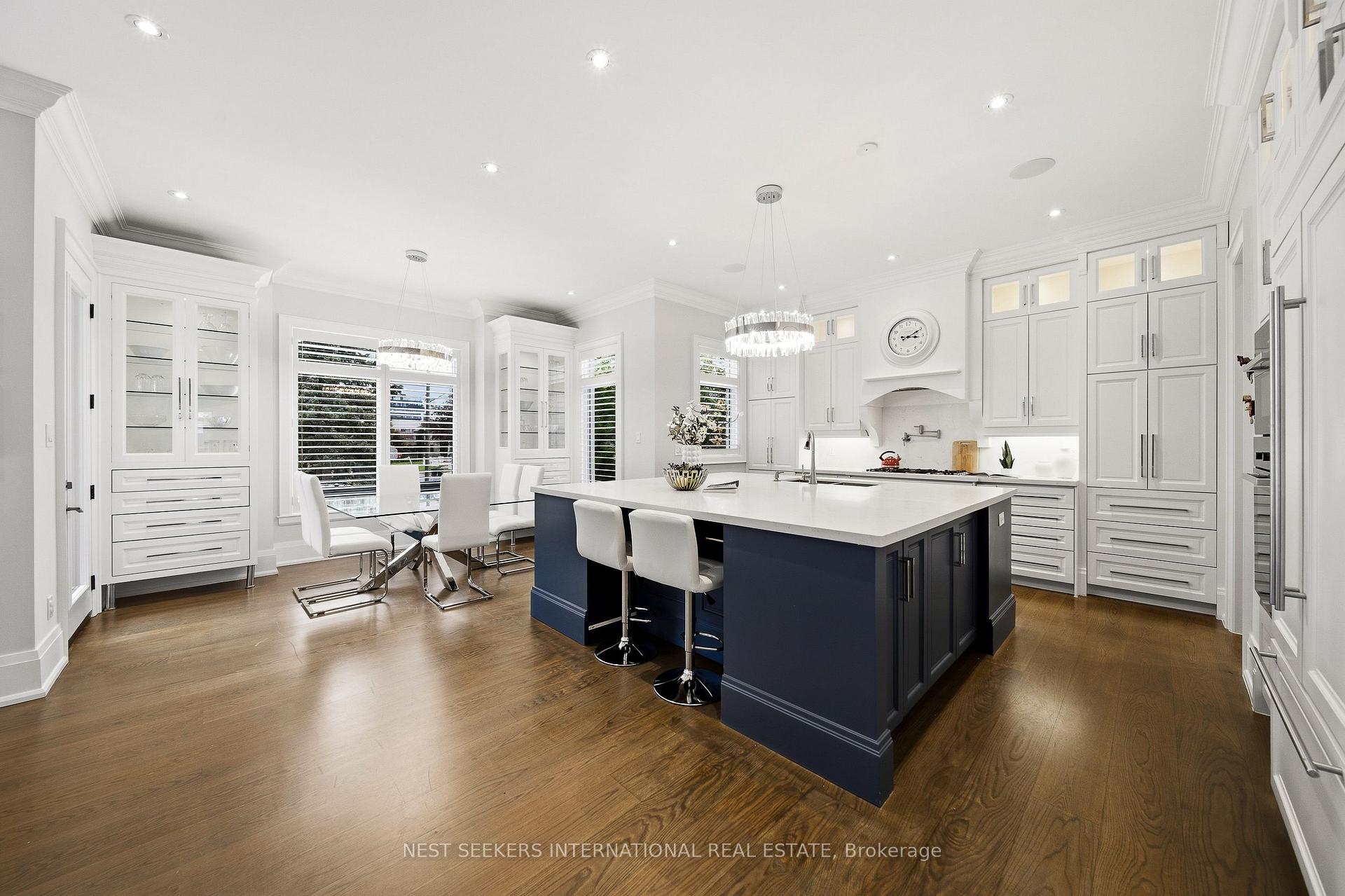 Photo 23 of 111 Codsell Avenue, North York, Bathurst Manor — HOMEH