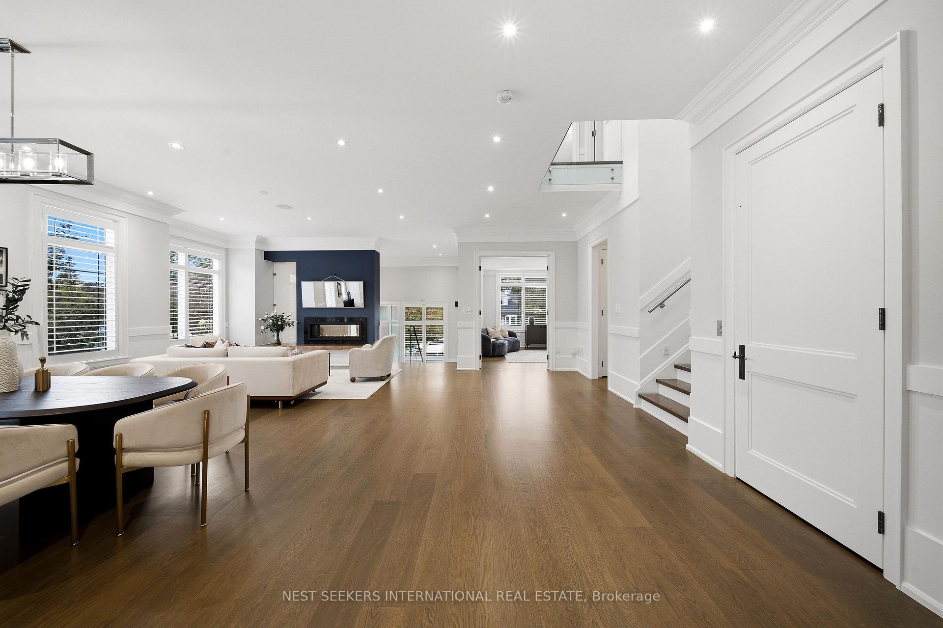 Photo 30 of 111 Codsell Avenue, North York, Bathurst Manor — HOMEH
