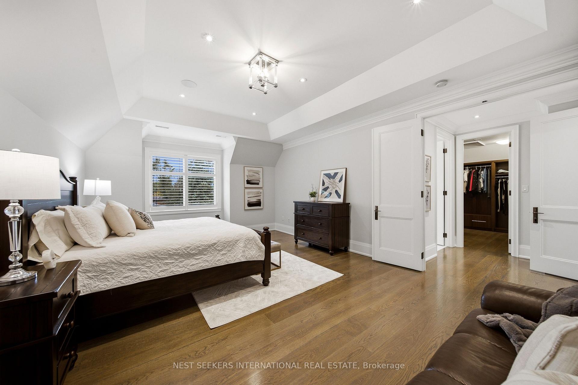 Photo 39 of 111 Codsell Avenue, North York, Bathurst Manor — HOMEH