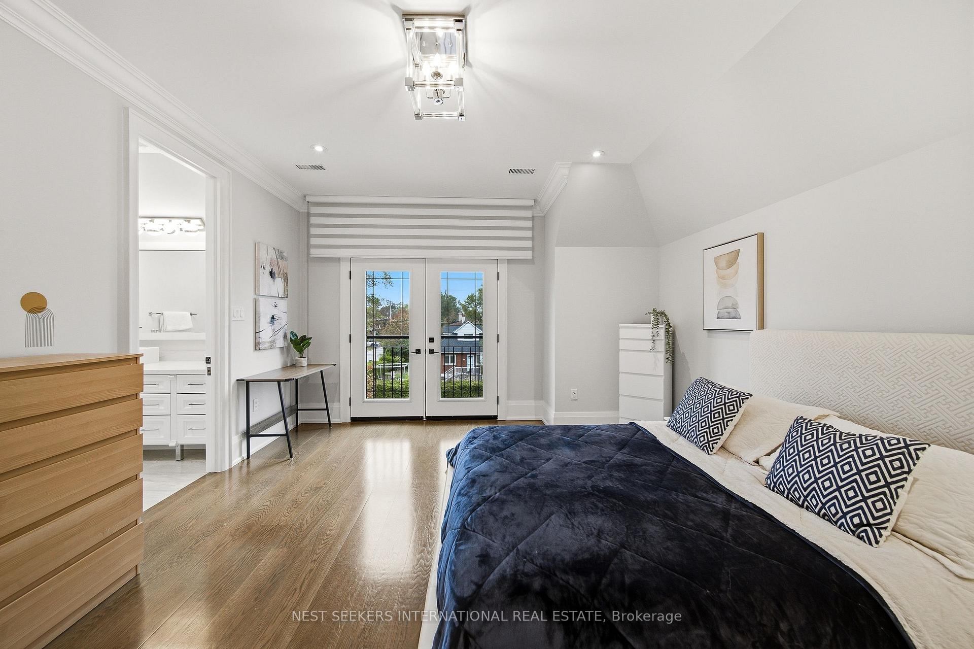 Photo 46 of 111 Codsell Avenue, North York, Bathurst Manor — HOMEH