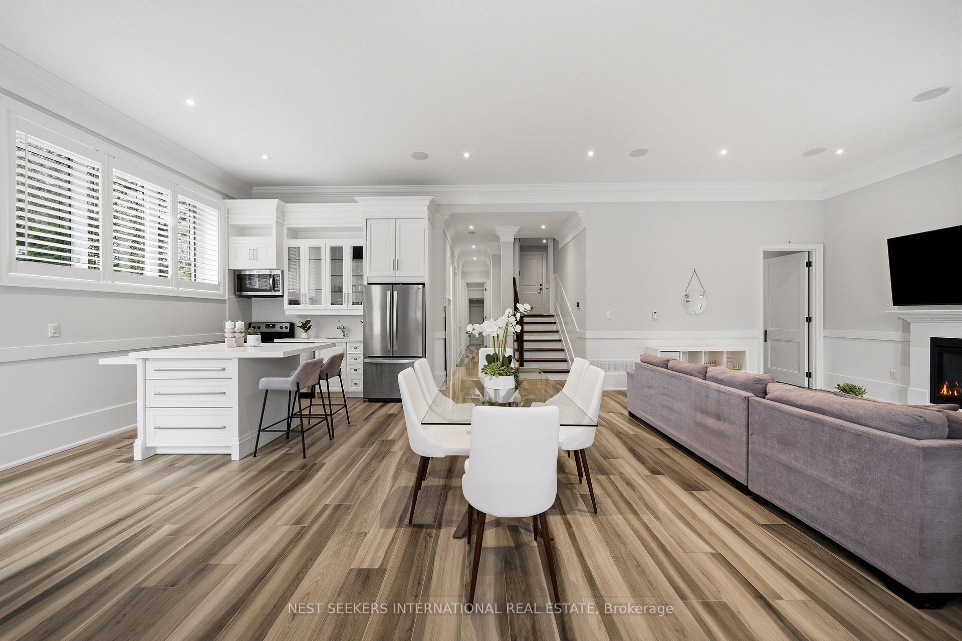 Photo 48 of 111 Codsell Avenue, North York, Bathurst Manor — HOMEH
